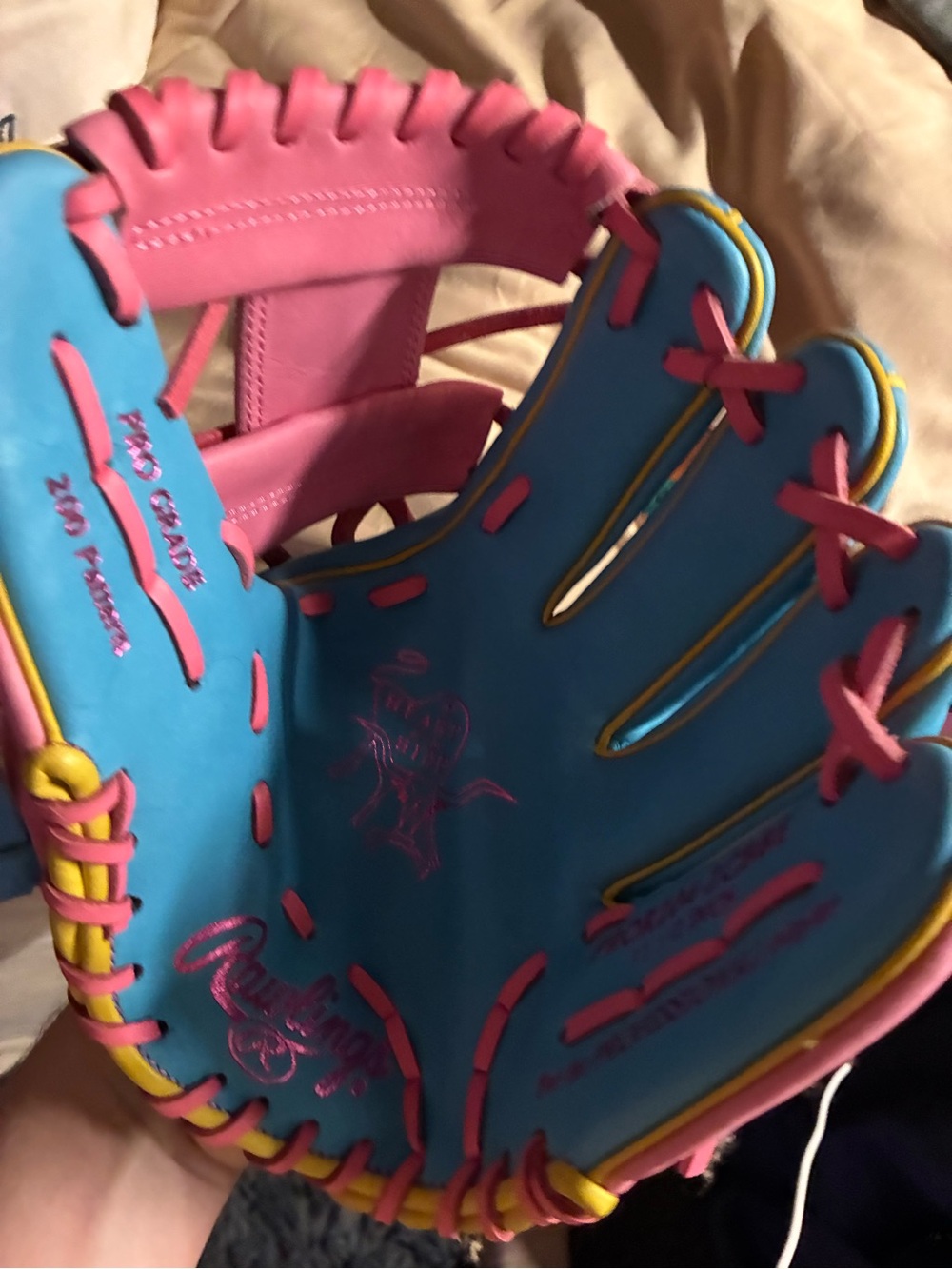 Rawlings Blue and Pink Heart of the Hide Baseball Glove - Spring 2026 - NEW 💫 - Picture 8 of 9